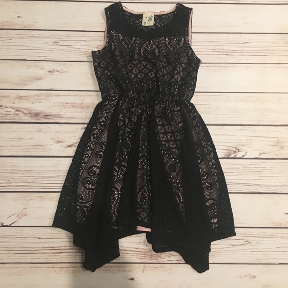 Nordstrom Other - ✨Beautiful Black Dress 🖤
